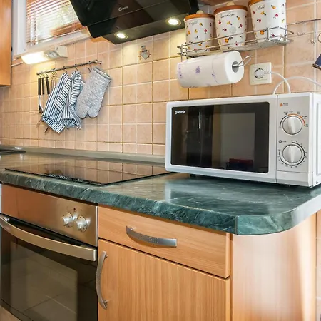 Apartmán Relaxing 2bd Apartment, Ground Floor - Walk To Old Town