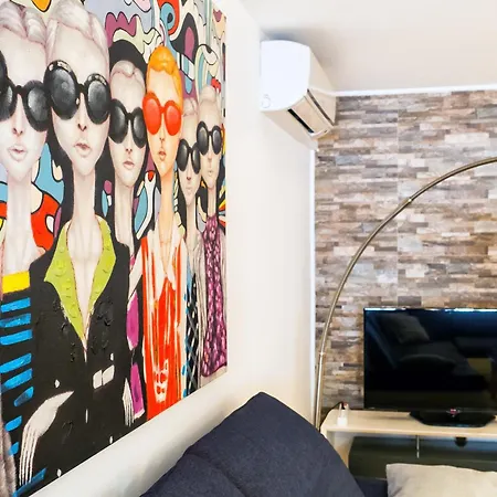 Relaxing 2bd Apartment, Ground Floor - Walk To Old Town *